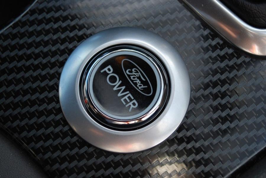  Ford Focus ST 2008 года  (фото 24 из 48)